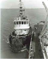 19 July 56 CG85009 towing Chilula..note 40mm covered.jpg (40435 bytes)