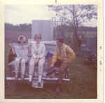 48_043.jpg (89764 bytes)