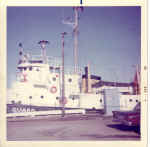 52_048.jpg (82743 bytes)