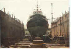 drydock.jpg (41660 bytes)