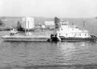 sledge.jpg (53045 bytes)