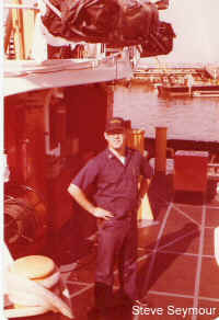 steve.JPG (140816 bytes)